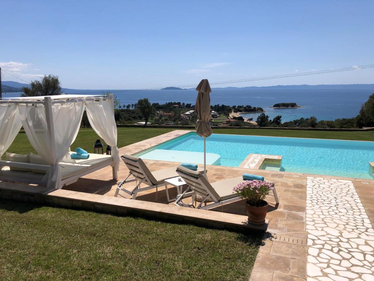 Sithonian Blue Royal Villa Nikiti  Extérieur photo