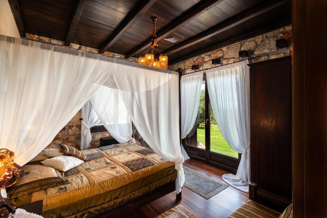 Sithonian Blue Royal Villa Nikiti  Extérieur photo