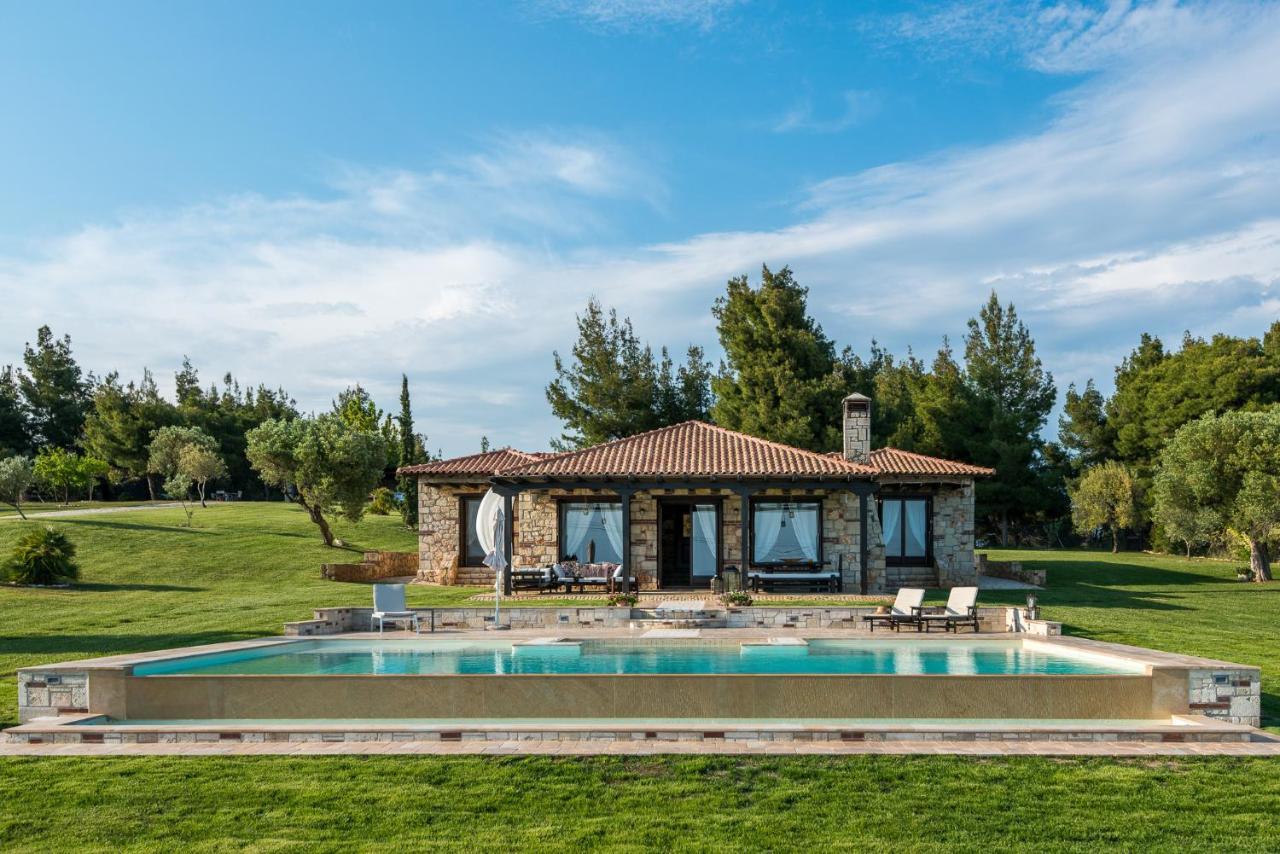 Sithonian Blue Royal Villa Nikiti  Extérieur photo